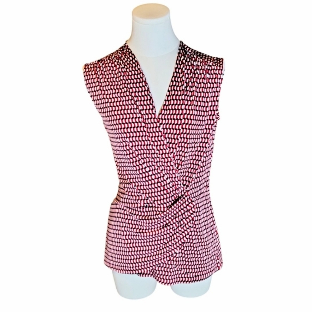 Chaus New York Geometric Red Black Sleeveless Cinched Blouse Size Small